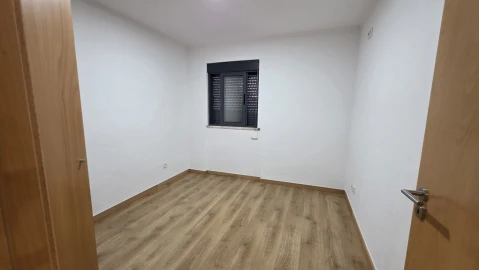 Moradia T2 para Venda em Igreja Nova do Sobral