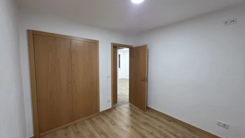 Moradia T2 para Venda em Igreja Nova do Sobral