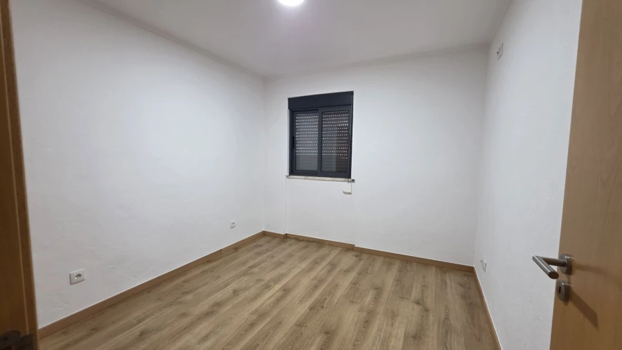 Moradia T2 para Venda em Igreja Nova do Sobral Foto 37