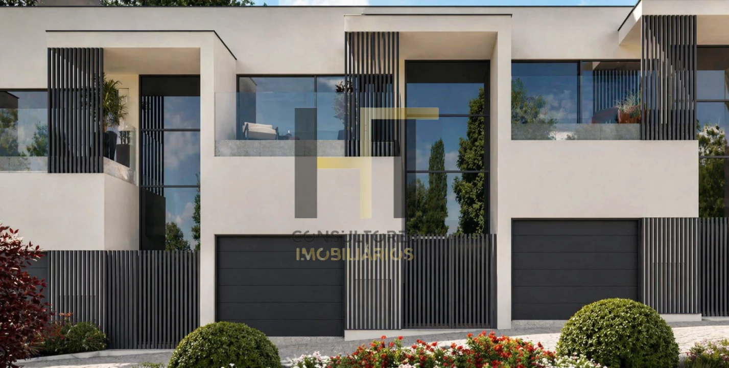 Moradia T3 para Venda em Milheiros Foto 1