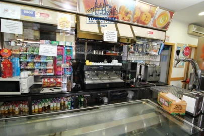 Loja para Trespasse em Pontinha e Famões