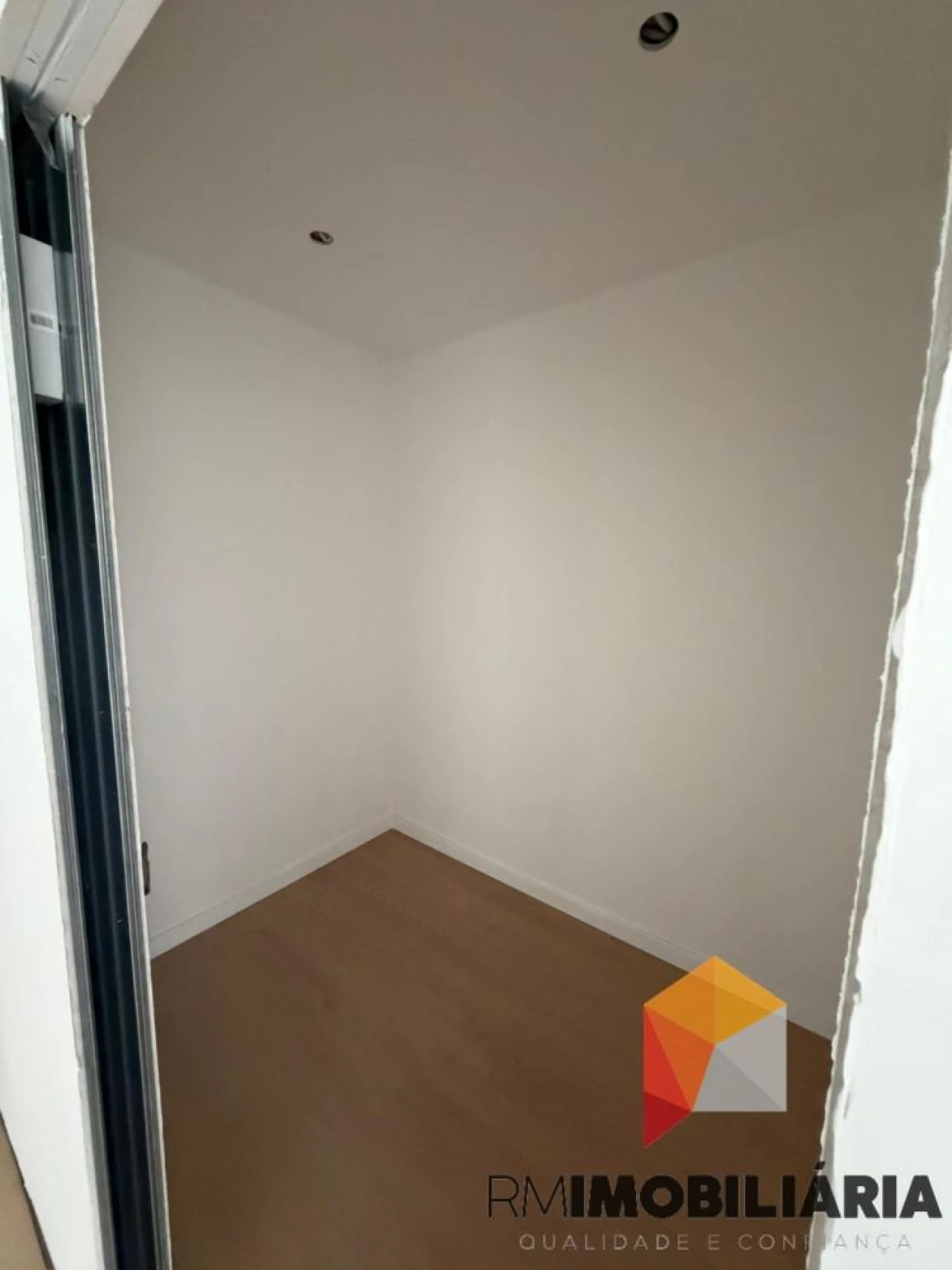 Apartamento T2 para Venda em Paranhos Foto 10
