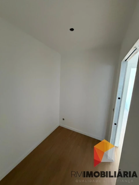 Apartamento T2 para Venda em Paranhos