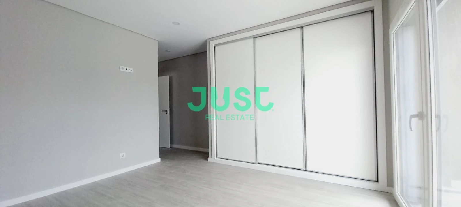 Moradia T3 para Venda em Fernao Ferro Foto 8