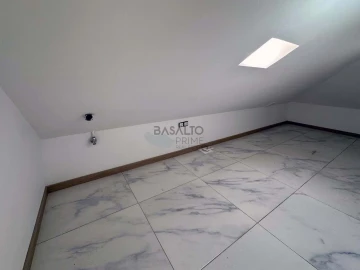 Moradia T2 para Venda em Funchal (Santa Luzia)