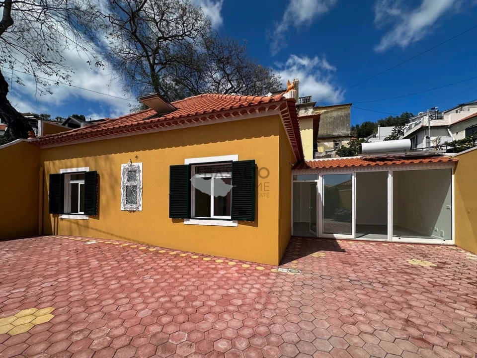 Moradia T2 para Venda em Funchal (Santa Luzia) Foto 2