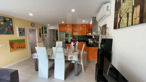 Moradia T3 para Venda em Ganfei