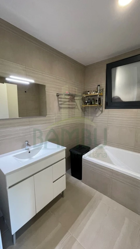 Moradia T3 para Venda em Ganfei