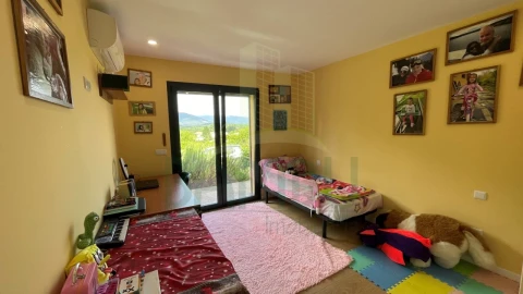Moradia T3 para Venda em Ganfei