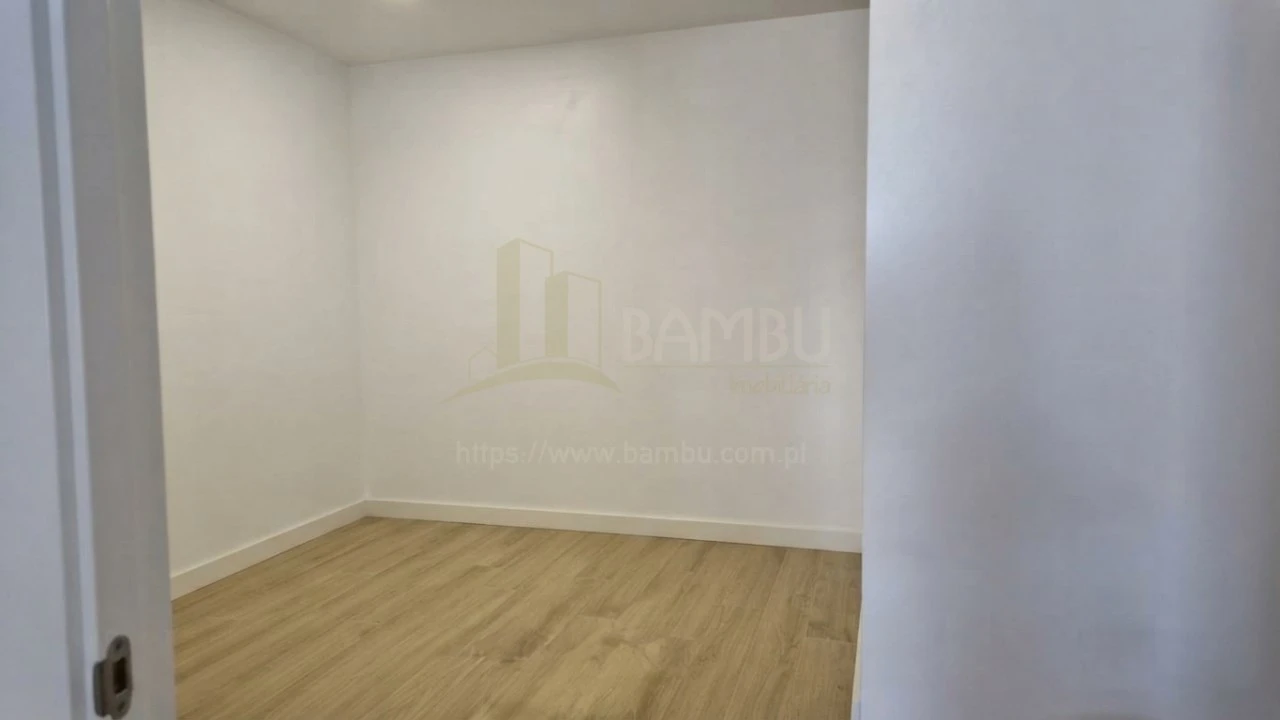 Apartamento T2 para Venda em Moledo e Cristelo Foto 22