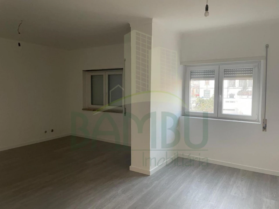 Apartamento T2 para Venda em Valença, Cristelo Covo e Arão Foto 10