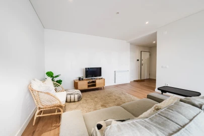 Apartamento T1 para Venda em Nossa Senhora do Pópulo, Coto e São Gregório