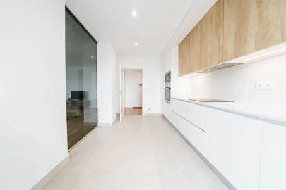 Apartamento T1 para Venda em Nossa Senhora do Pópulo, Coto e São Gregório