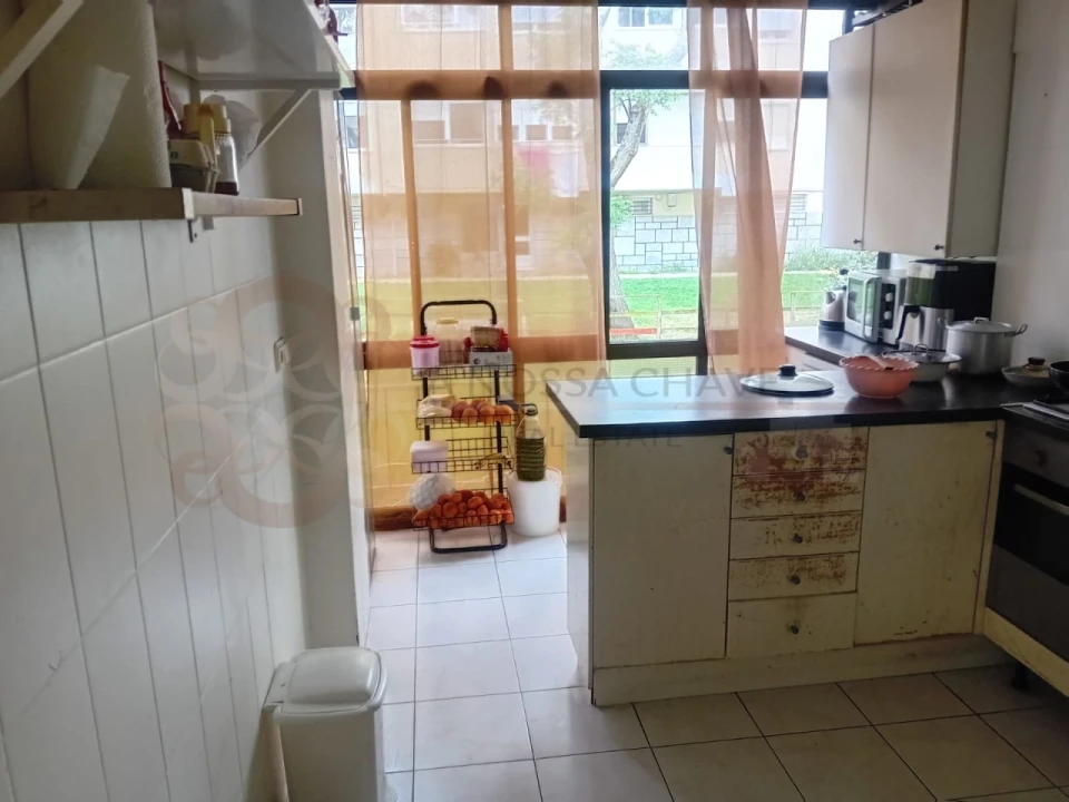 Apartamento T3 para Venda em Alfragide Foto 6