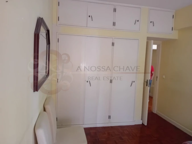 Apartamento T3 para Venda em Alfragide Foto 4