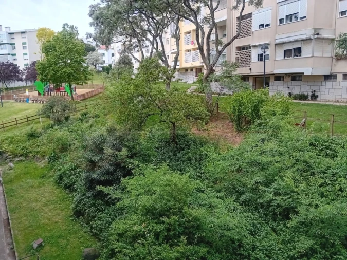 Apartamento T3 para Venda em Alfragide Foto 11