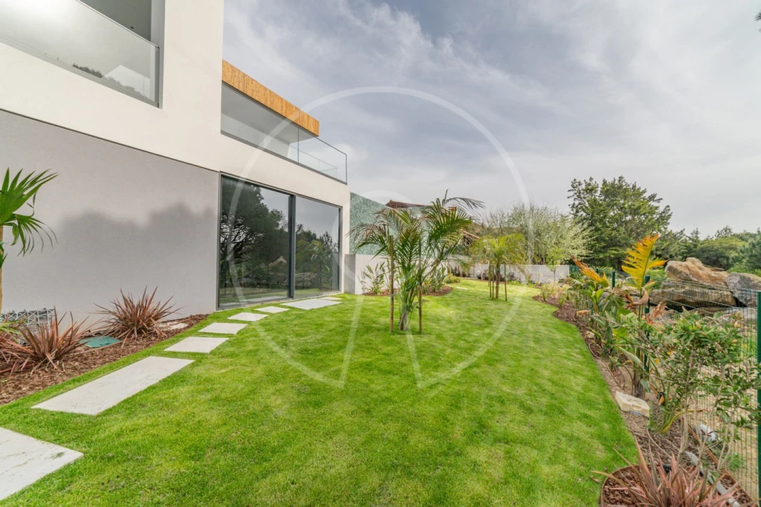 Moradia T5 para Venda em Cascais e Estoril Foto 4