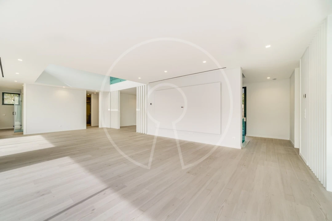 Moradia T5 para Venda em Cascais e Estoril Foto 16