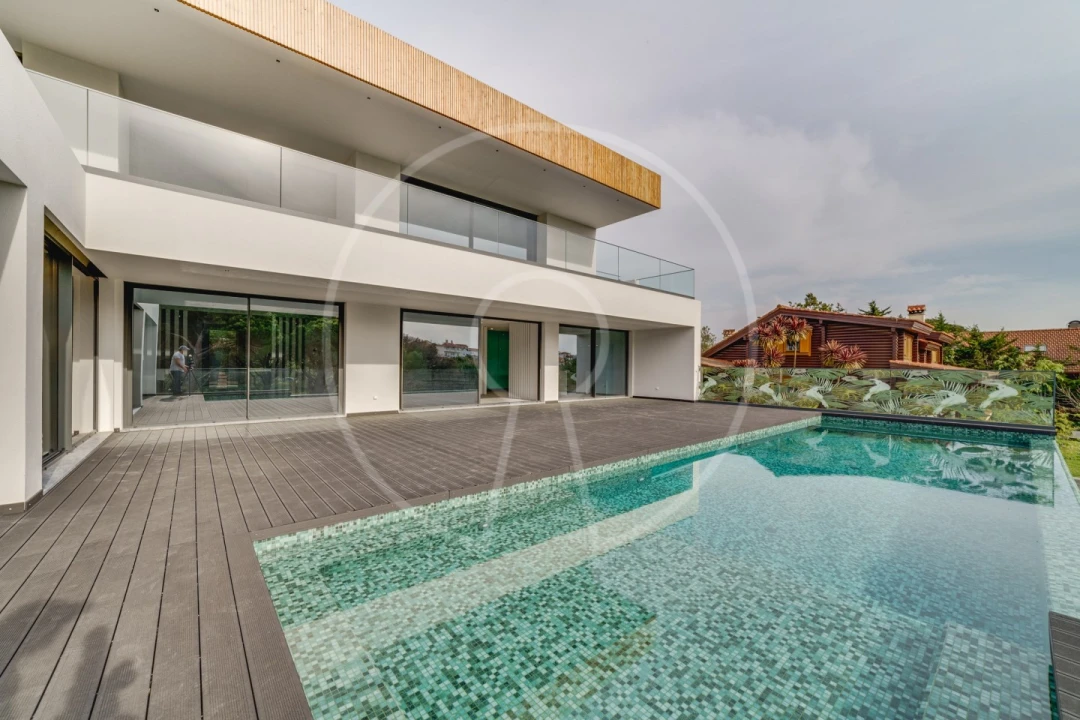 Moradia T5 para Venda em Cascais e Estoril Foto 19