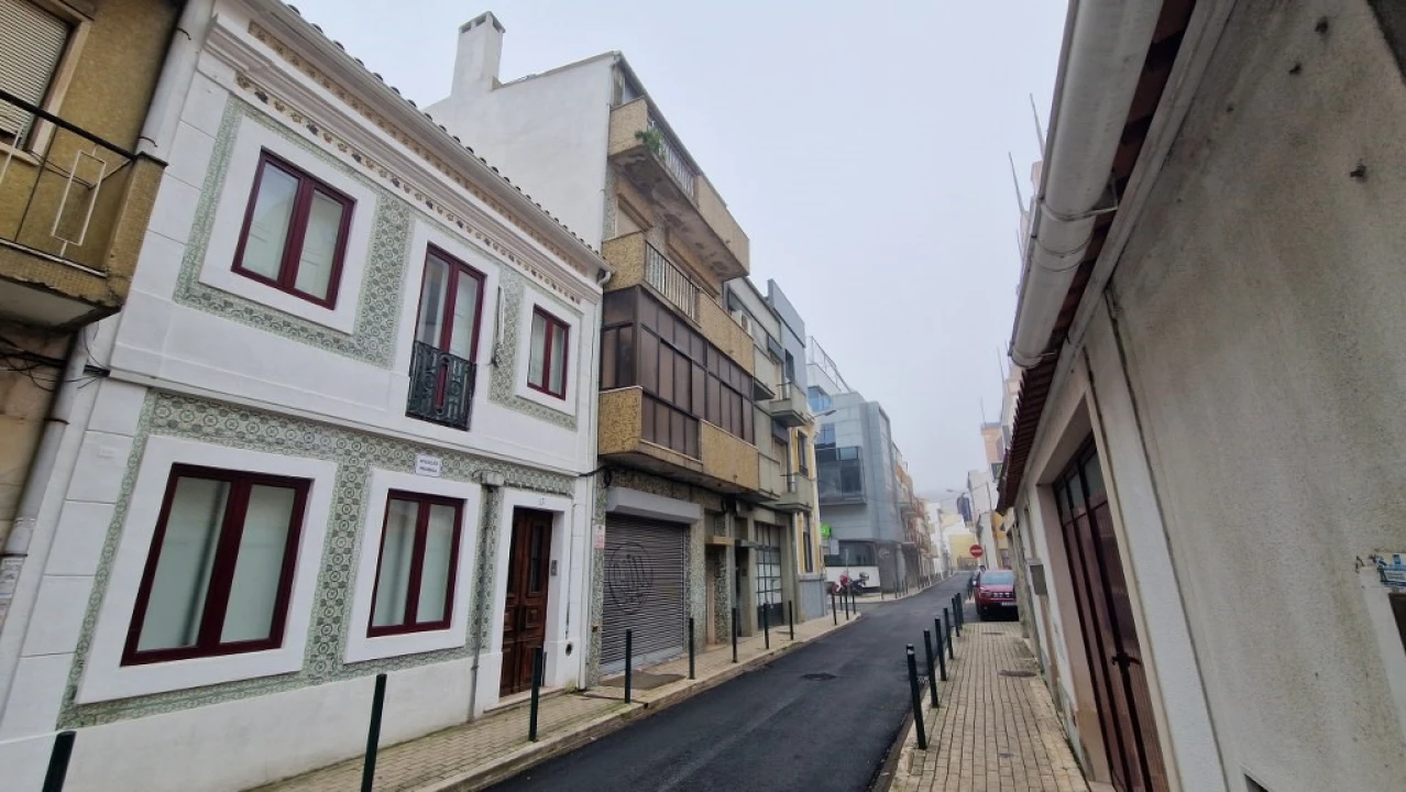 Apartamento T2 para Venda em Vila Franca de Xira Foto 1