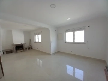 Moradia T5 para Venda em Amora