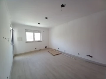 Moradia T5 para Venda em Amora