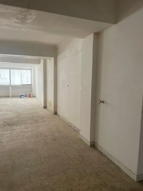 Loja para Venda em Agualva e Mira-Sintra