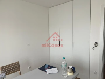 Apartamento T1 para Venda em Santa Maria, São Pedro e Matacães