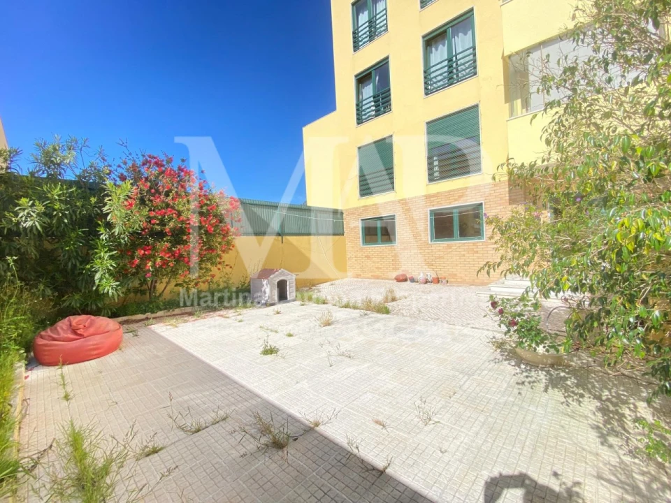 Apartamento T2 para Venda em Alcabideche Foto 23