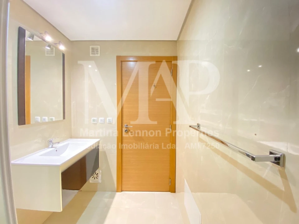 Apartamento T2 para Venda em Alcabideche Foto 20