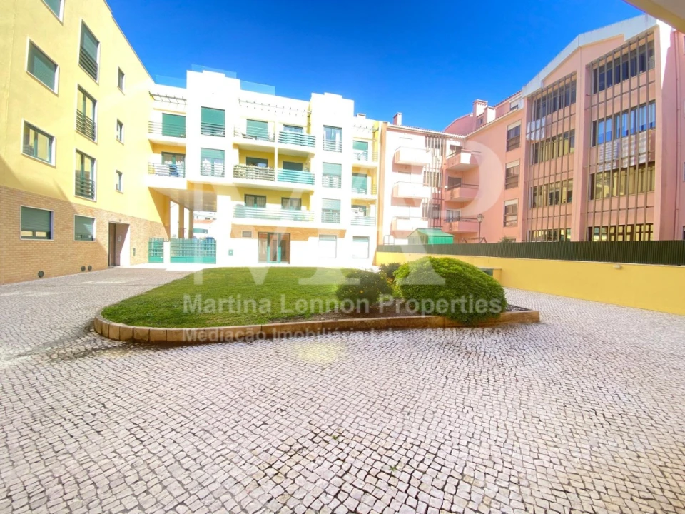 Apartamento T2 para Venda em Alcabideche Foto 26