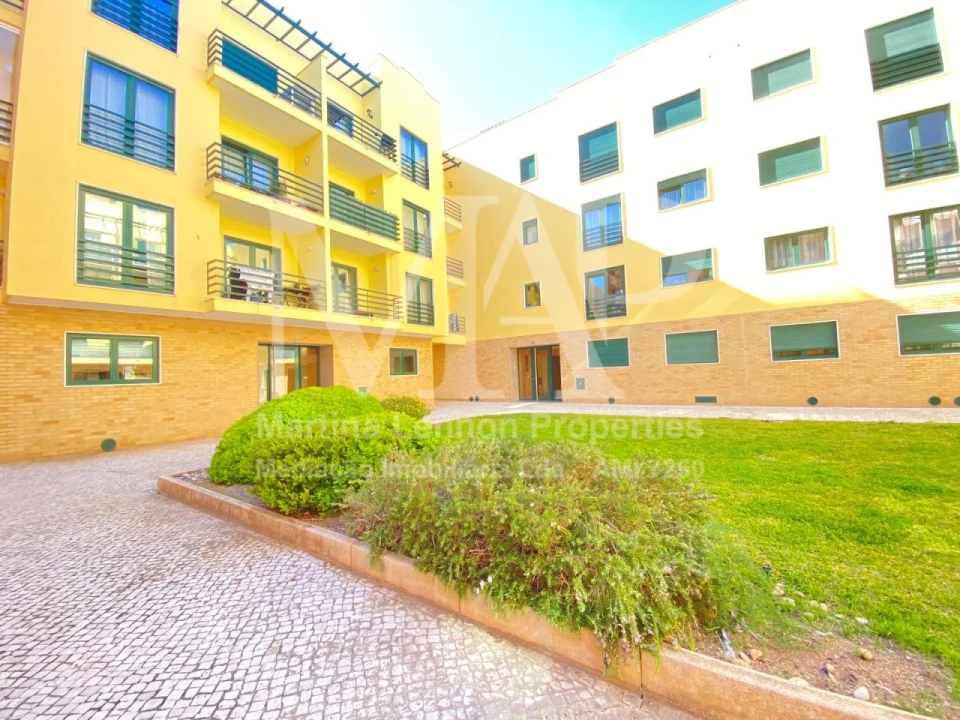Apartamento T2 para Venda em Alcabideche Foto 27