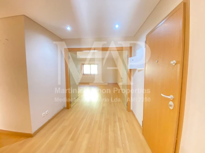 Apartamento T2 para Venda em Alcabideche Foto 3