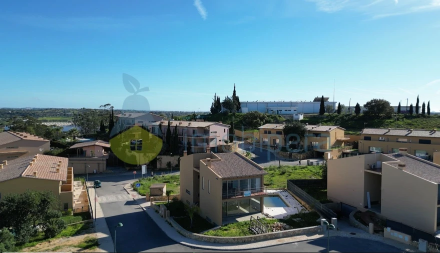 Moradia T4 para Venda em Algoz e Tunes Foto 10