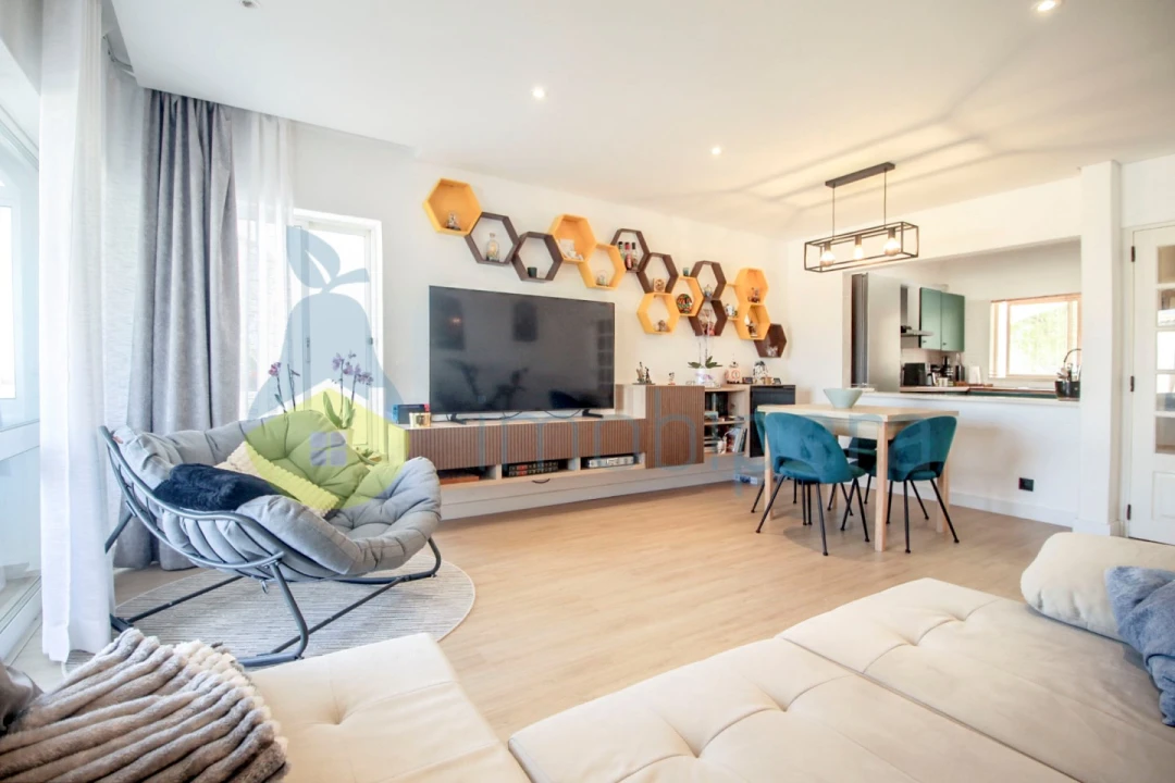 Apartamento T1 para Venda em Albufeira e Olhos de Água Foto 1