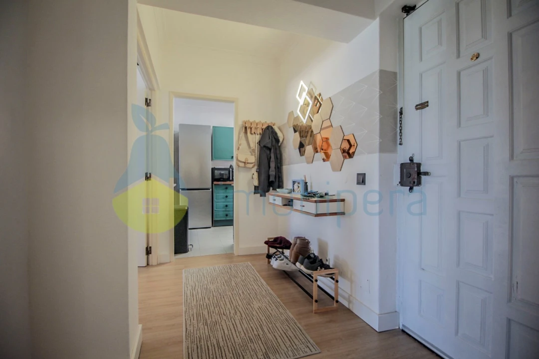 Apartamento T1 para Venda em Albufeira e Olhos de Água Foto 2