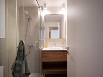 Apartamento T2 para Venda em Santo António dos Cavaleiros e Frielas