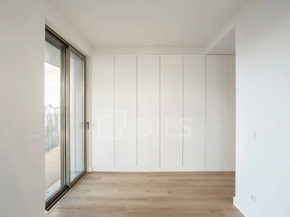 Apartamento T2 para Venda em Algés, Linda-A-Velha e Cruz Quebrada-Dafundo Foto 8