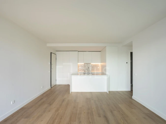 Apartamento T2 para Venda em Algés, Linda-A-Velha e Cruz Quebrada-Dafundo Foto 5