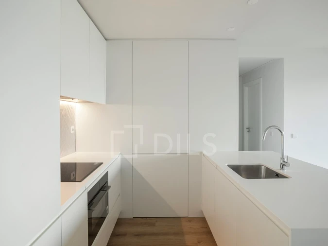 Apartamento T2 para Venda em Algés, Linda-A-Velha e Cruz Quebrada-Dafundo Foto 4