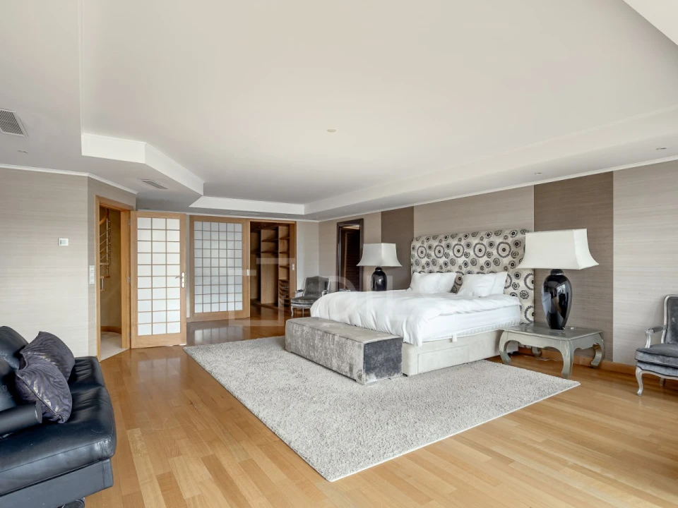 Apartamento T4 para Venda em Algés, Linda-A-Velha e Cruz Quebrada-Dafundo Foto 7