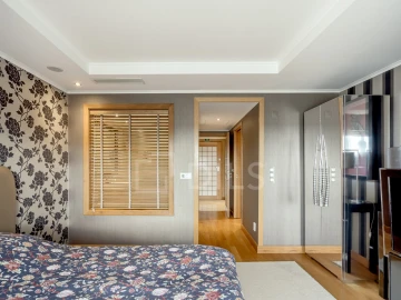 Apartamento T4 para Venda em Algés, Linda-A-Velha e Cruz Quebrada-Dafundo