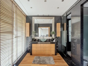 Apartamento T4 para Venda em Algés, Linda-A-Velha e Cruz Quebrada-Dafundo