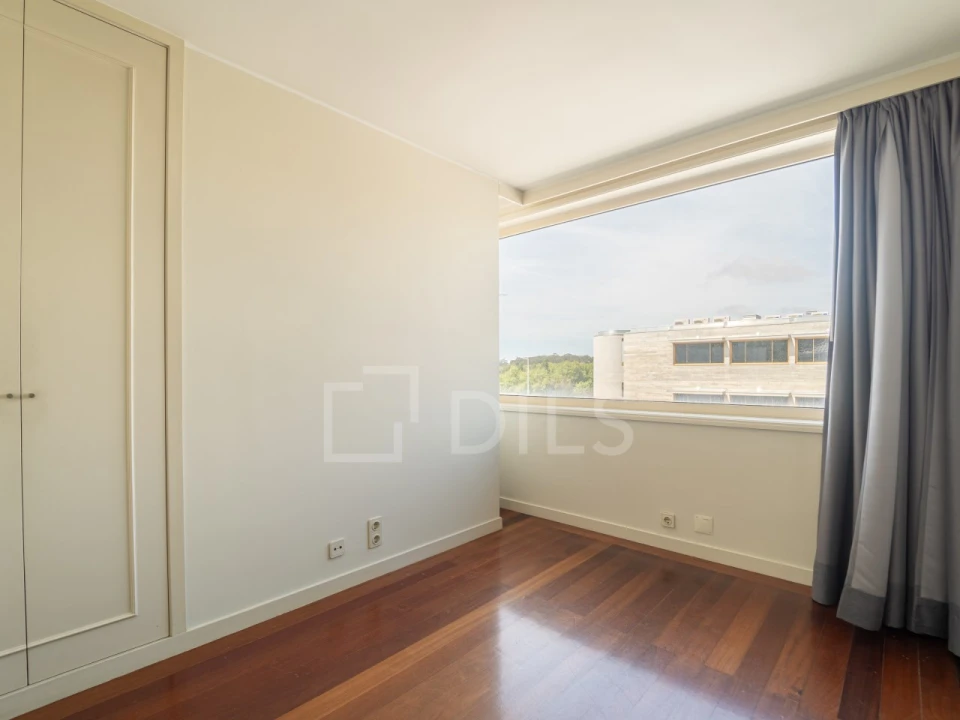 Moradia T4 para Venda em Aldoar, Foz do Douro e Nevogilde Foto 28