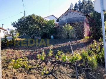 Moradia T2 para Venda em Arrifana