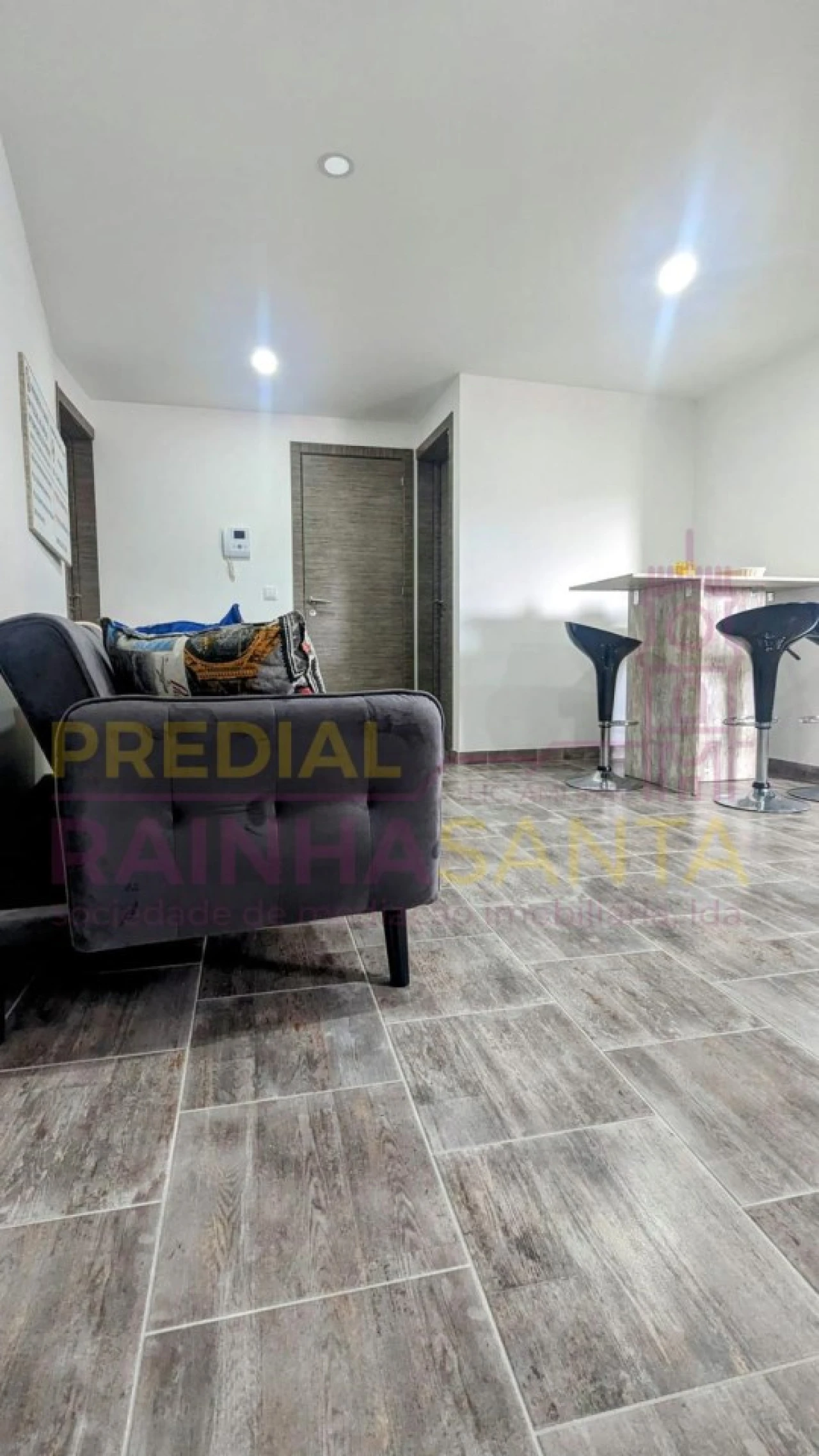 Prédio para Venda em Santa Clara e Castelo Viegas Foto 11