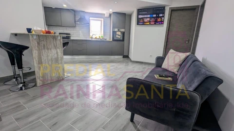 Prédio para Venda em Santa Clara e Castelo Viegas