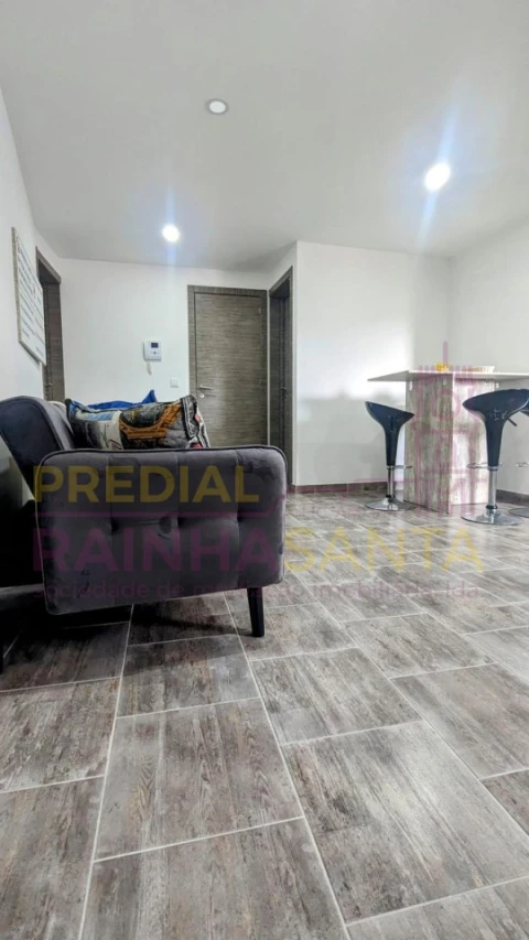 Prédio para Venda em Santa Clara e Castelo Viegas