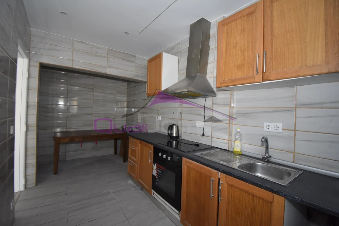 Moradia T2 para Venda em Nossa Sra de Fatima Foto 3