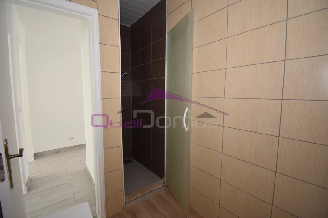 Moradia T2 para Venda em Nossa Sra de Fatima Foto 8